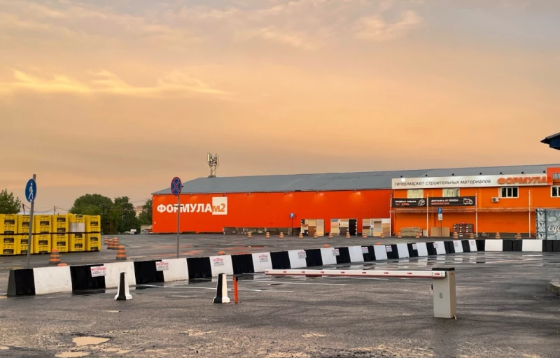 В Барнауле закрывается «Формула М2», он уступит место другим магазинам