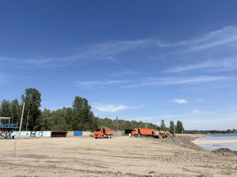 Городской пляж на острове Помазкин в Барнауле. Официальный сайт города Барнаула
